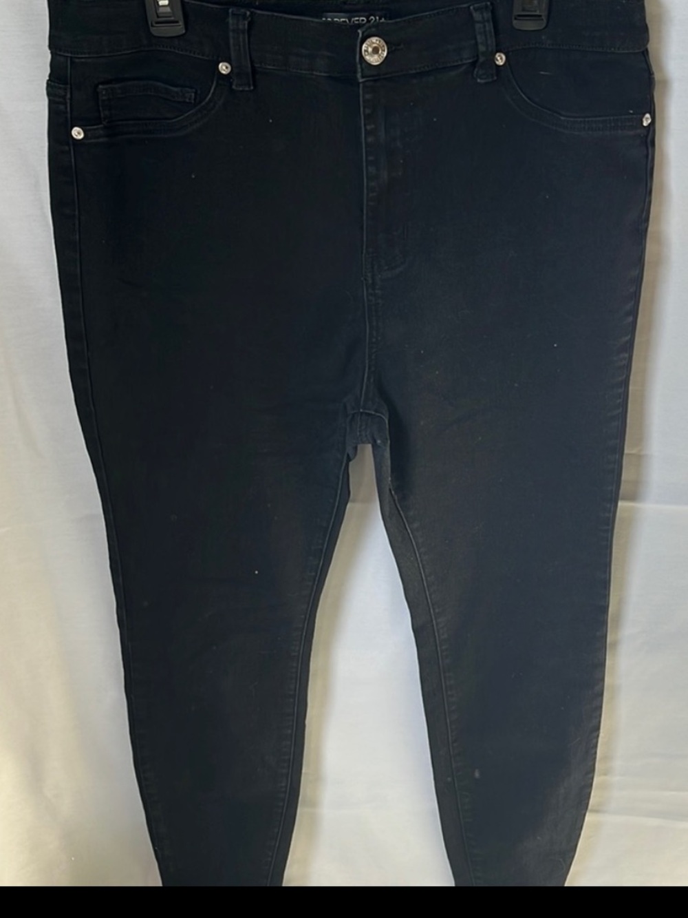 Forever 21 Black Skinny Jeans - Slim Women's Denim